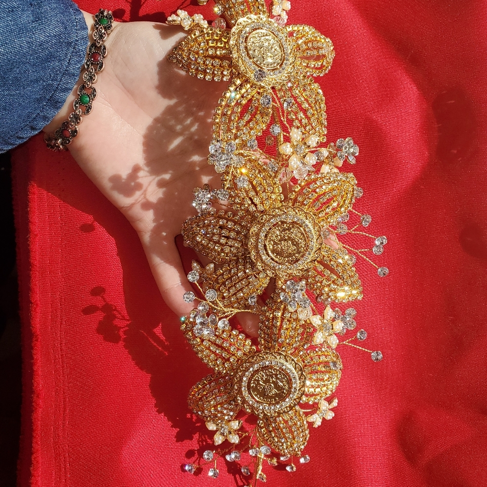 Hairpiece - Picture 2 of 2